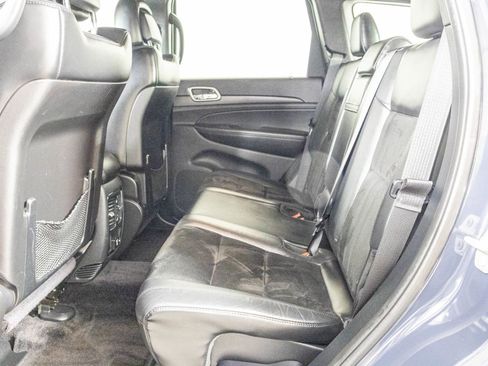 Used 2017 Jeep Grand Cherokee Altitude image 39