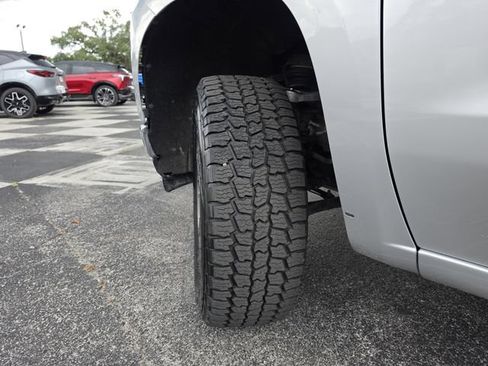 Used 2022 Chevrolet Silverado 1500 LTZ AWD/4WD image 39