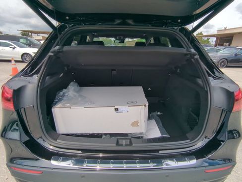 Certified 2025 Mercedes-Benz GLA 250 image 23
