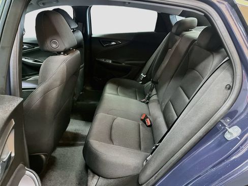 Used 2025 Chevrolet Malibu RS w/ LPO, Floor Liner Package FWD image 22