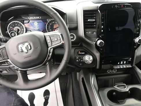 New 2026 RAM 1500 Laramie AWD/4WD image 28