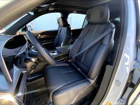 New 2026 Cadillac Vistiq Sport image 29