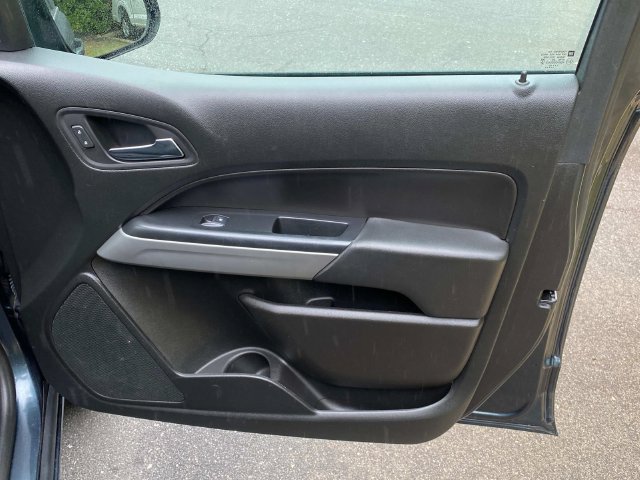 Used 2019 Chevrolet Colorado LT RWD image 35