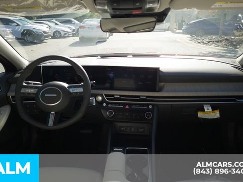 Certified 2025 Hyundai Sonata SEL FWD image 18