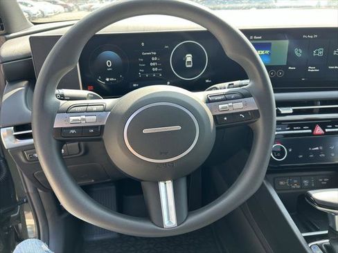 New 2025 Hyundai Santa Cruz SEL image 14