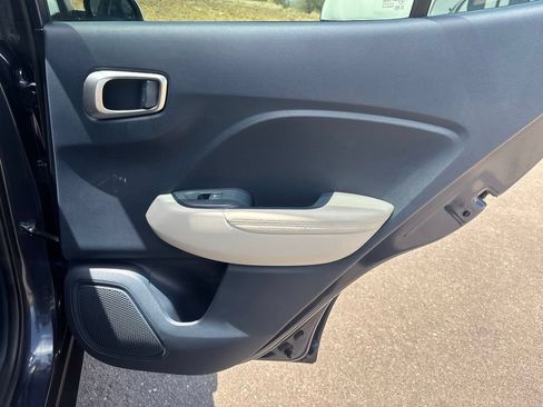 Used 2021 Hyundai Venue w/ Cargo Package FWD image 17