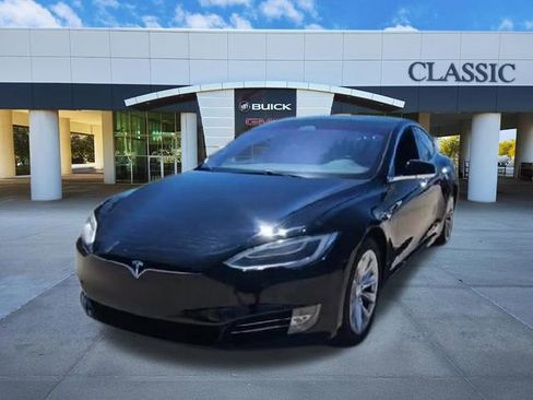Used 2019 Tesla Model S Long Range AWD/4WD image 3
