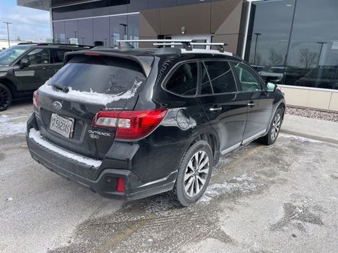 Used 2019 Subaru Outback 2.5i Touring w/ Popular Package #3A image 7
