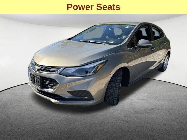 Used 2018 Chevrolet Cruze LT w/ Convenience Package FWD image 5