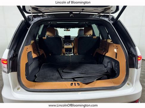 Used 2023 Lincoln Aviator Black Label image 28