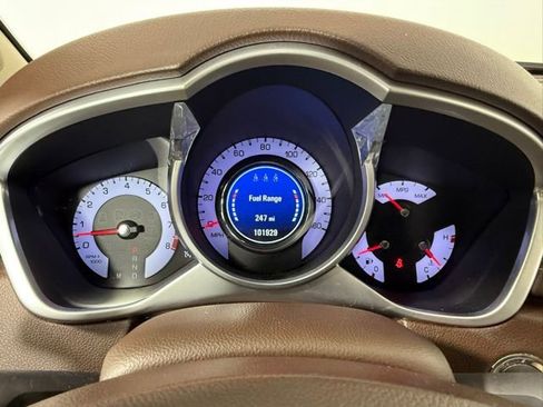 Used 2012 Cadillac SRX Luxury image 21