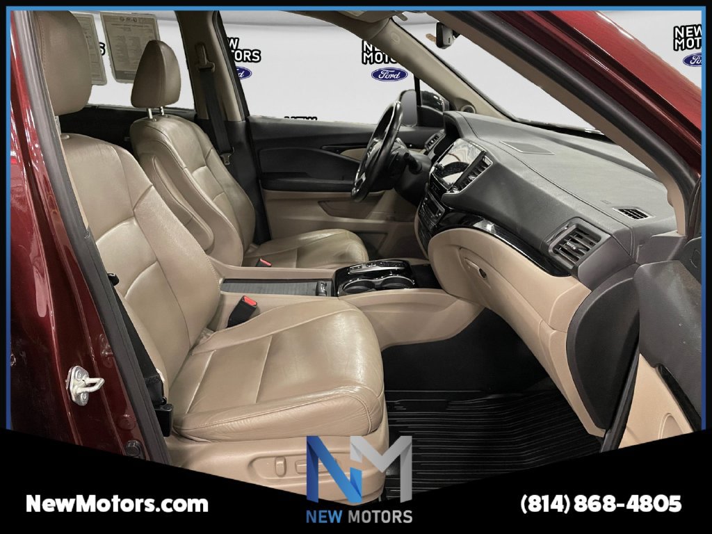 Used 2021 Honda Pilot Touring image 15