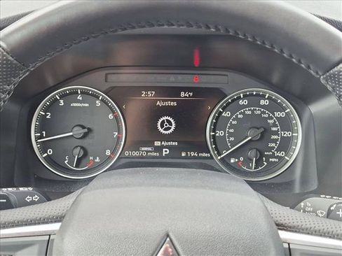 Used 2025 Mitsubishi Outlander SE FWD image 11