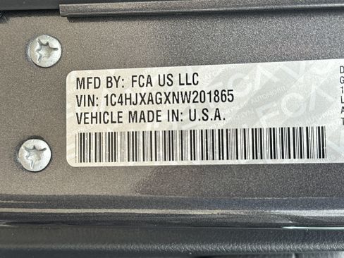 Used 2022 Jeep Wrangler Sport AWD/4WD image 28