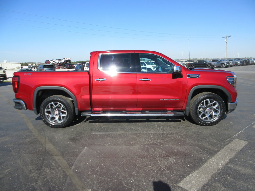 Certified 2023 GMC Sierra 1500 SLT w/ SLT Premium Plus Package AWD/4WD image 6