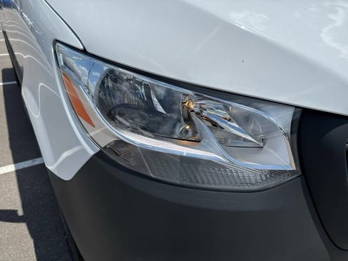 New 2025 Mercedes-Benz Sprinter 2500 image 10