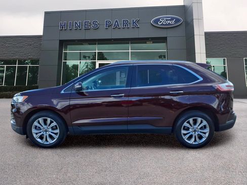 Used 2024 Ford Edge Titanium AWD/4WD image 4