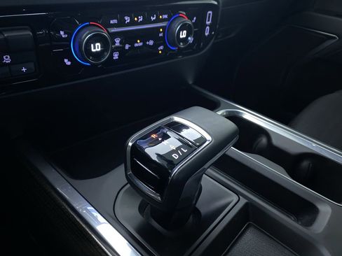 Used 2023 Chevrolet Silverado 1500 RST w/ Z71 Off-Road Package image 14