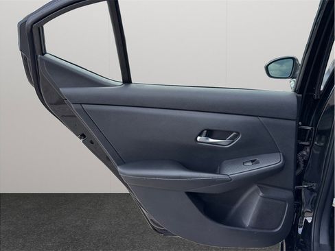 Used 2021 Nissan Sentra S FWD image 30