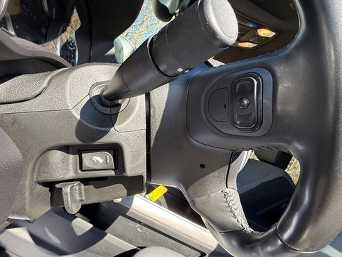 Used 2022 RAM 3500 Big Horn w/ Level C Equiment Group image 15