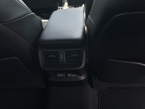 Used 2024 Lexus ES 350 w/ Premium Package FWD image 11