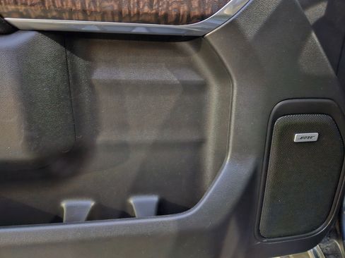 Used 2019 GMC Sierra 1500 Denali w/ Denali Ultimate Package image 16