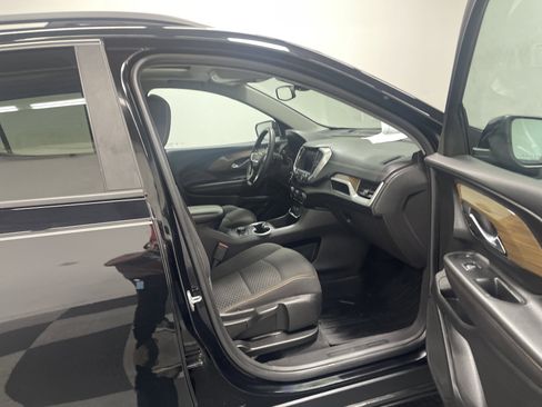 Used 2021 GMC Terrain SLE w/ Driver Convenience Package image 26