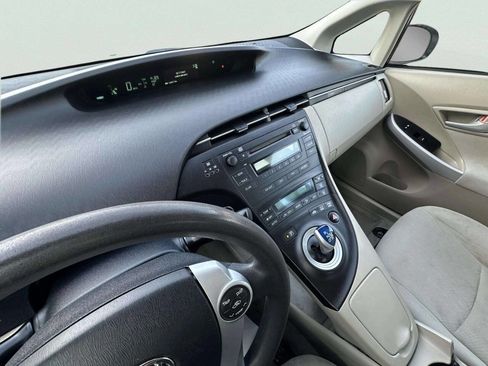 Used 2010 Toyota Prius FWD image 33