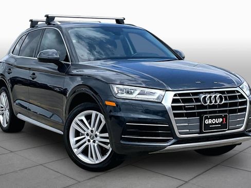 Used 2020 Audi Q5 2.0T Premium Plus w/ Premium Plus Package image 3