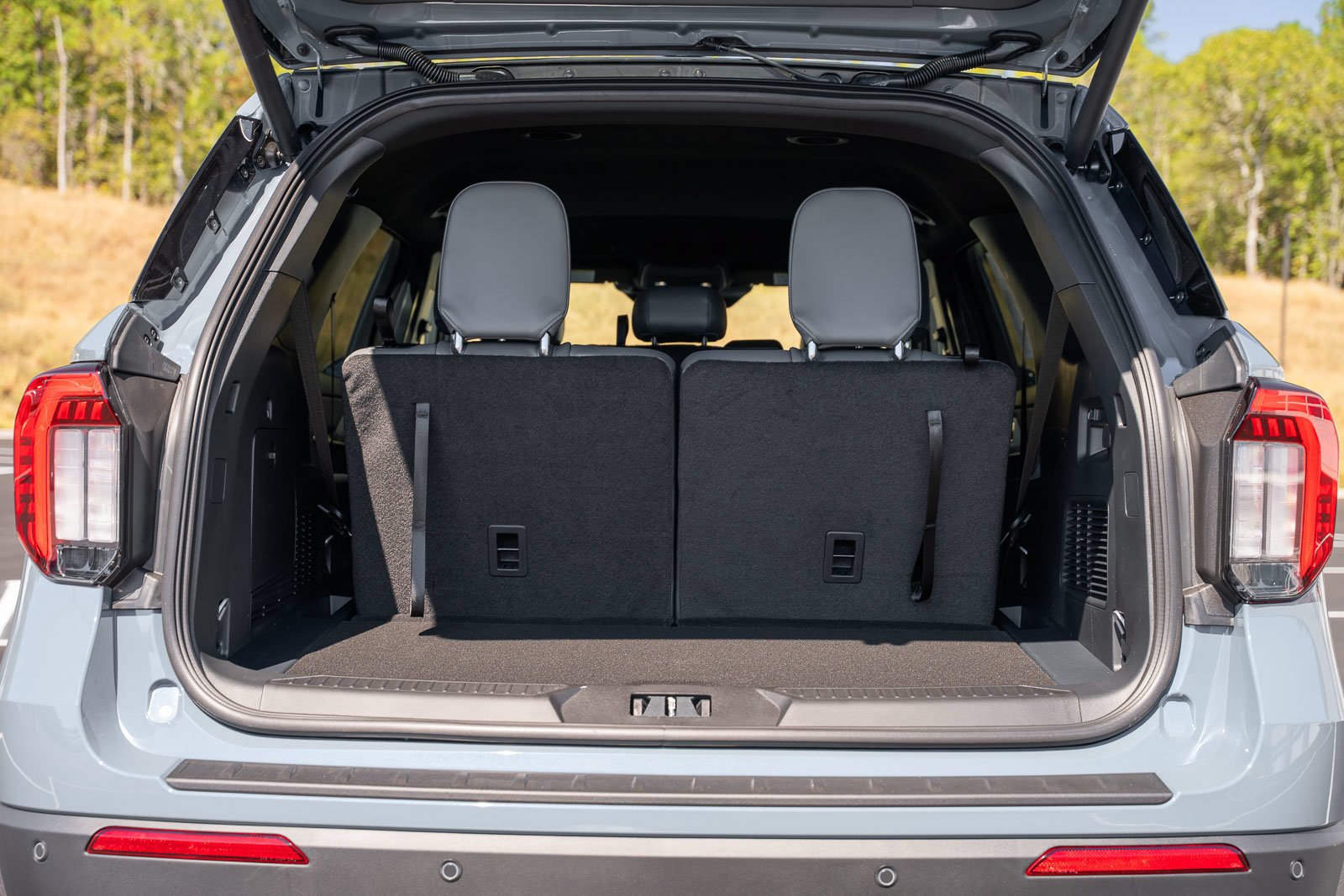 New 2027 Ford Explorer Active w/ Active Comfort Package RWD image 12