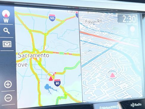 Used 2022 Toyota 4Runner SR5 Premium w/ Moonroof Package image 22