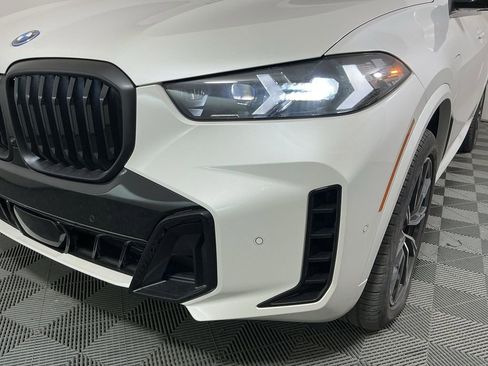 New 2026 BMW X5 xDrive50e w/ Executive Package AWD/4WD image 6