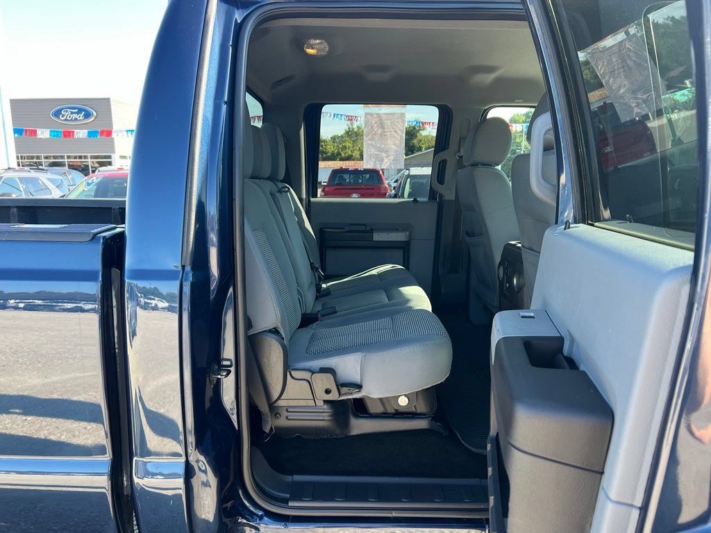 Used 2013 Ford F250 XLT w/ FX4 4X4 Off-Road Pkg image 19