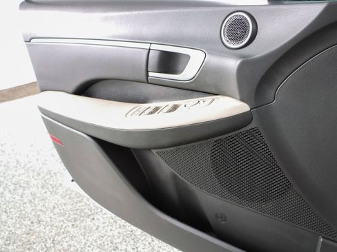 Used 2025 Hyundai Sonata SEL FWD image 21
