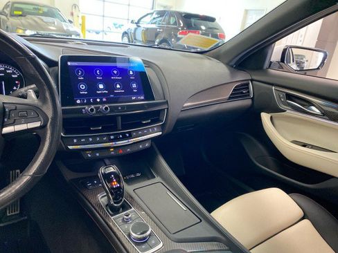 Used 2021 Cadillac CT5 Sport w/ Climate Package image 15