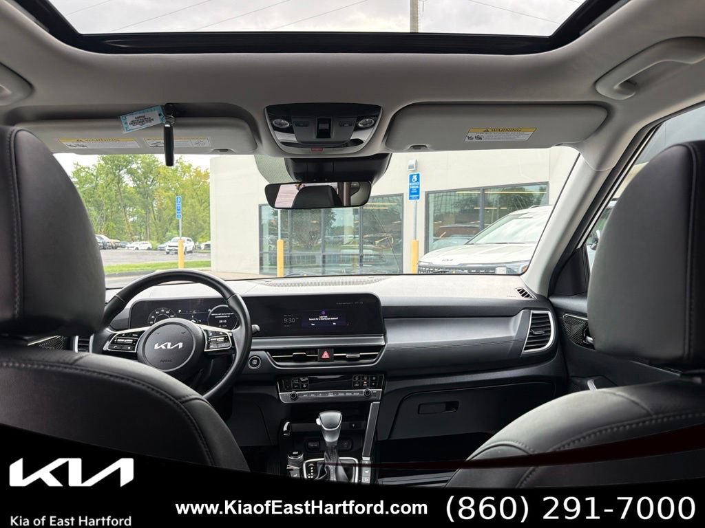 Certified 2024 Kia Seltos EX AWD/4WD image 21