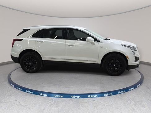 Used 2021 Cadillac XT5 Premium Luxury AWD/4WD image 4