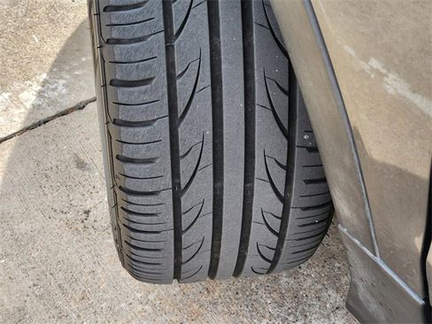 Used 2017 Ford Escape Titanium w/ Equipment Group 301A image 11