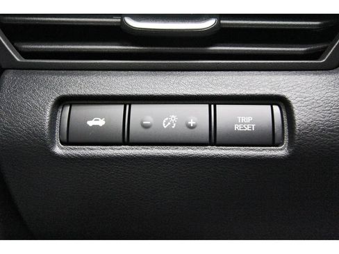 New 2026 Nissan Altima 2.5 SR FWD image 21