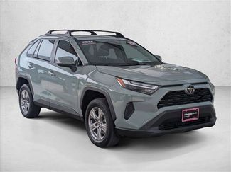 Used 2022 Toyota RAV4 XLE FWD video 3