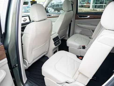 New 2026 Volkswagen Atlas SE FWD image 30