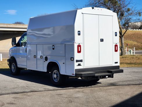 New 2025 Chevrolet Express 3500 3500 Van 139 w/ Power Convenience Package image 3