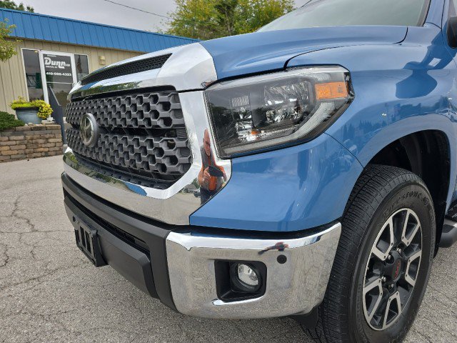 Used 2019 Toyota Tundra SR5 AWD/4WD image 9