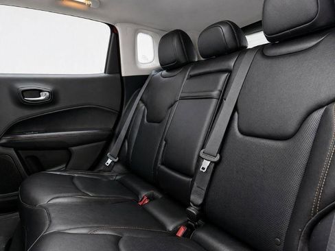 Used 2018 Jeep Compass Limited AWD/4WD image 24