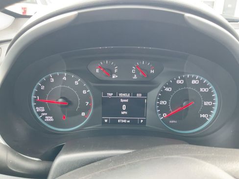 Used 2023 Chevrolet Malibu LT FWD image 18