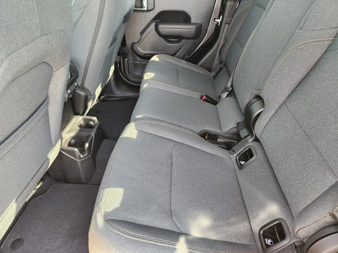 New 2025 Jeep Gladiator Nighthawk image 21