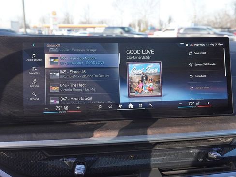 Used 2025 BMW X7 xDrive40i w/ Premium Package AWD/4WD image 49