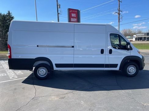 New 2026 RAM ProMaster 3500 FWD image 10