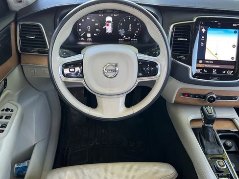 Used 2020 Volvo XC90 T6 Inscription AWD/4WD image 16