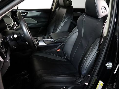 Certified 2024 Acura MDX SH-AWD w/ Technology Package image 4